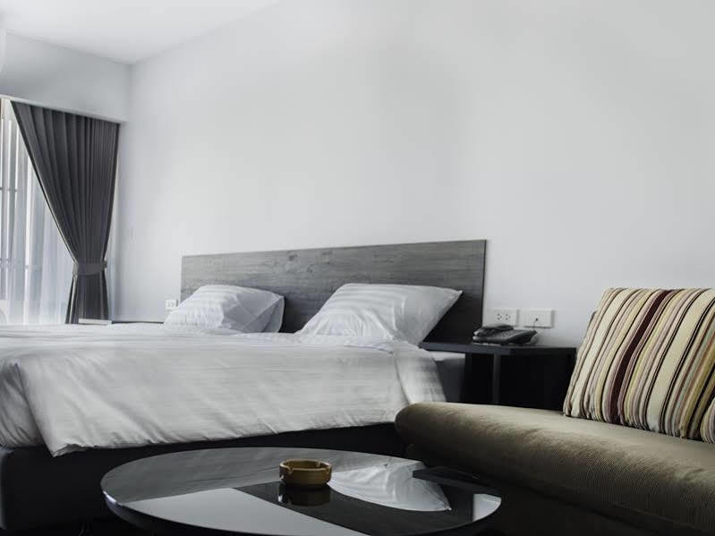 Winner Sriracha Serviced Apartment Si Racha Eksteriør bilde