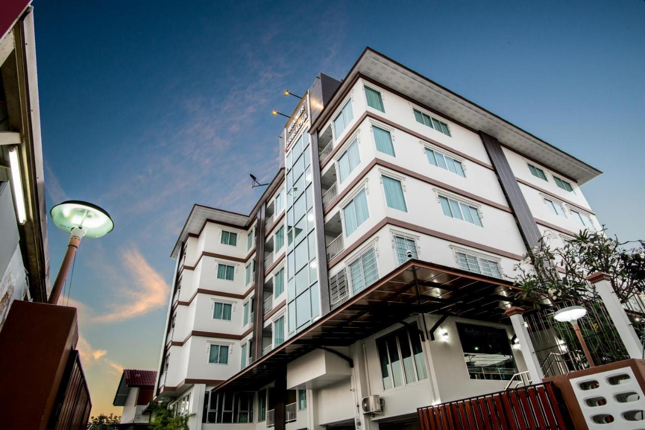 Winner Sriracha Serviced Apartment Si Racha Eksteriør bilde