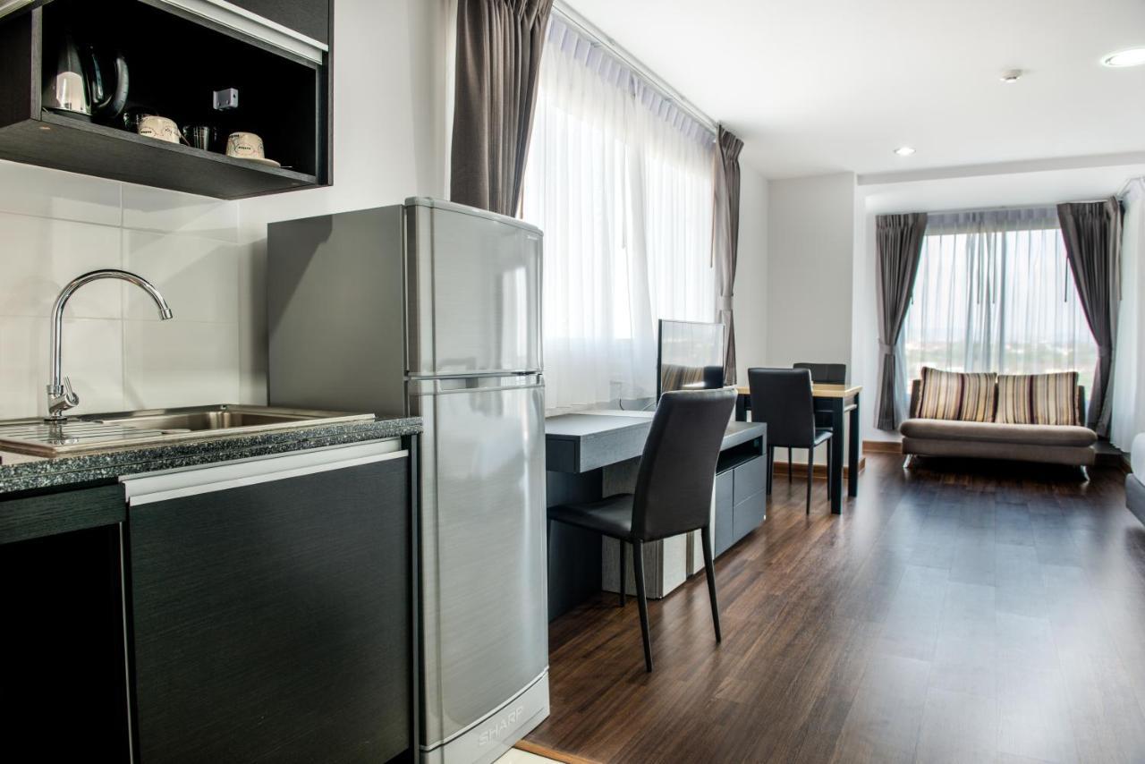 Winner Sriracha Serviced Apartment Si Racha Eksteriør bilde