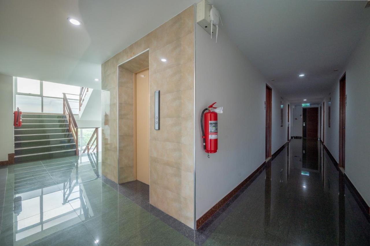 Winner Sriracha Serviced Apartment Si Racha Eksteriør bilde